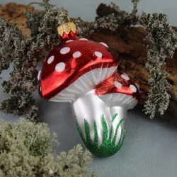 bombka-muchomor-amanita-muscaria